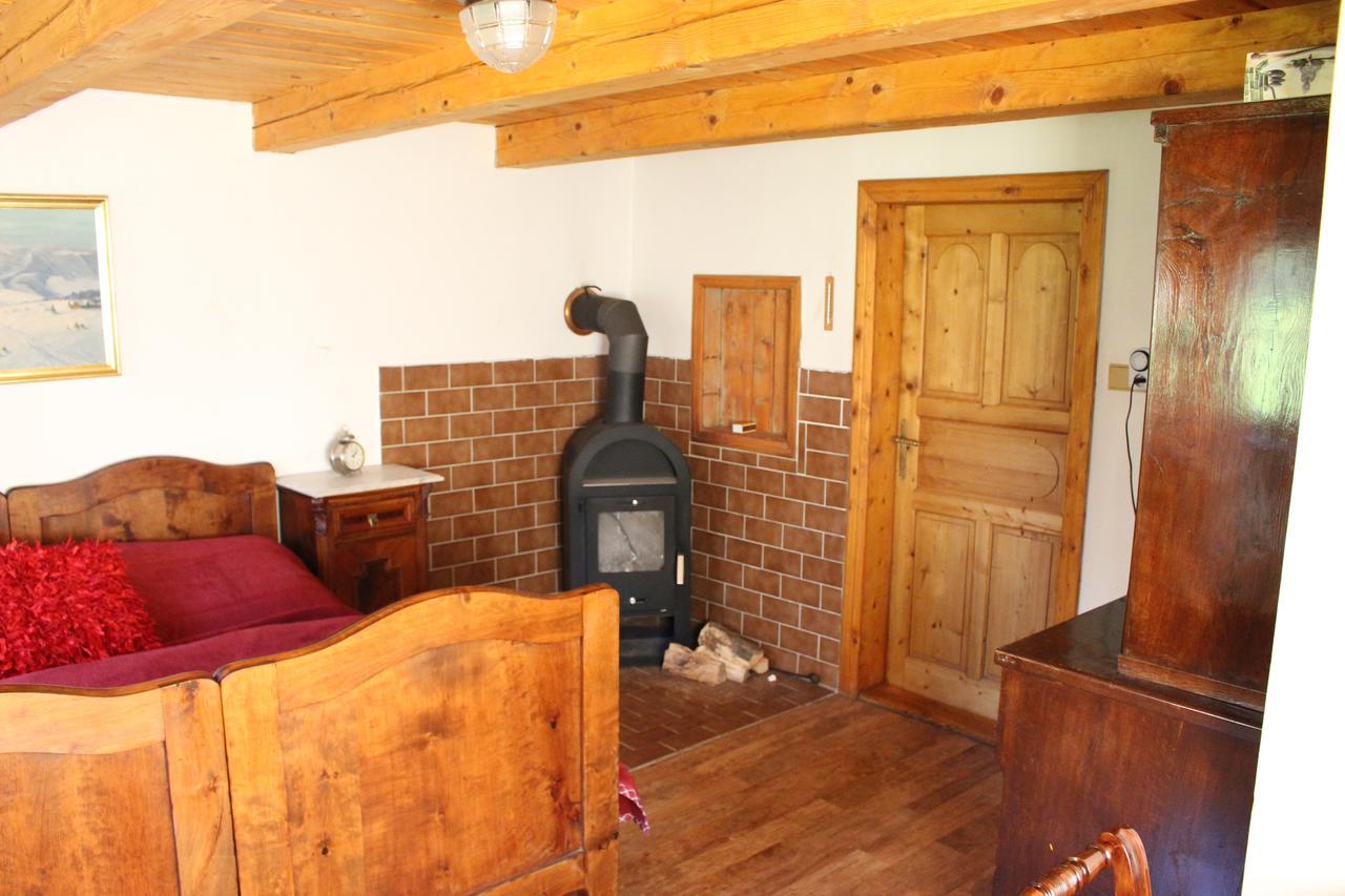 Chalupa Pod Skalou I. Paseky nad Jizerou Exterior foto